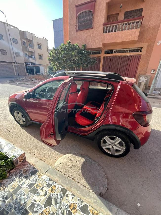 je mets ma voiture dacia sandero stepway 