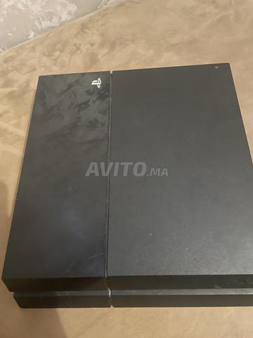 PlayStation 4 en excellent état - 2
