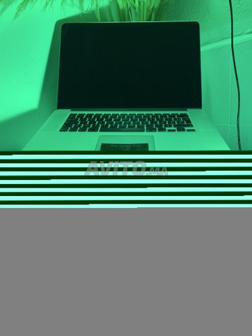 MacBook Pro  13 Pouce Cycle 170 - 1