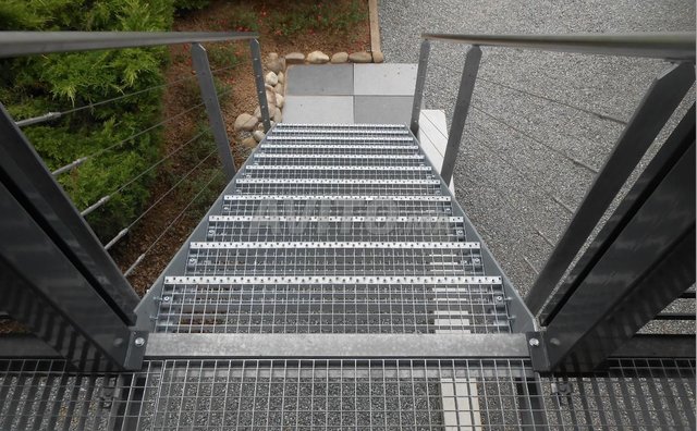 Escalier métallique - 1