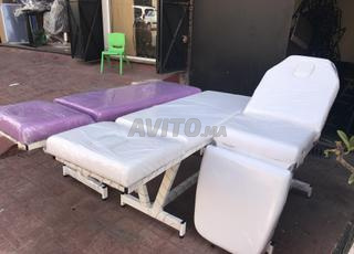 كرسي وطاولة فحص أريكة