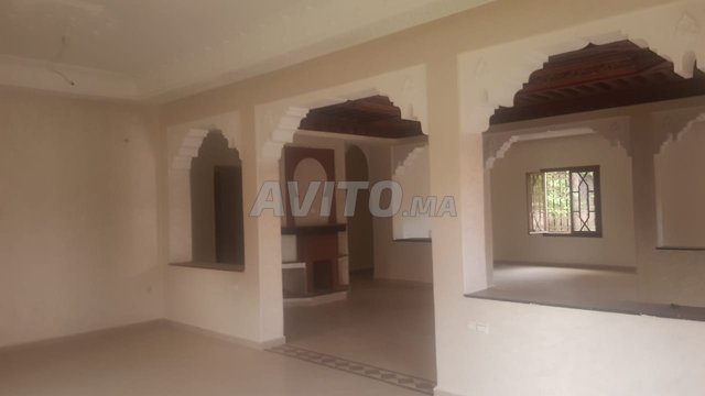 Villa de 880 m² à Nakhil - 4