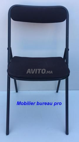 كرسي قابل للطي من ماركة بليشايس سوفيغنيت الأسود