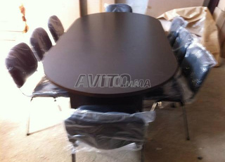 2000 table de conférence et chaise