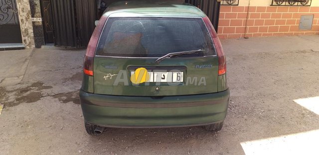Voiture Fiat Punto 1996 à khouribga Diesel