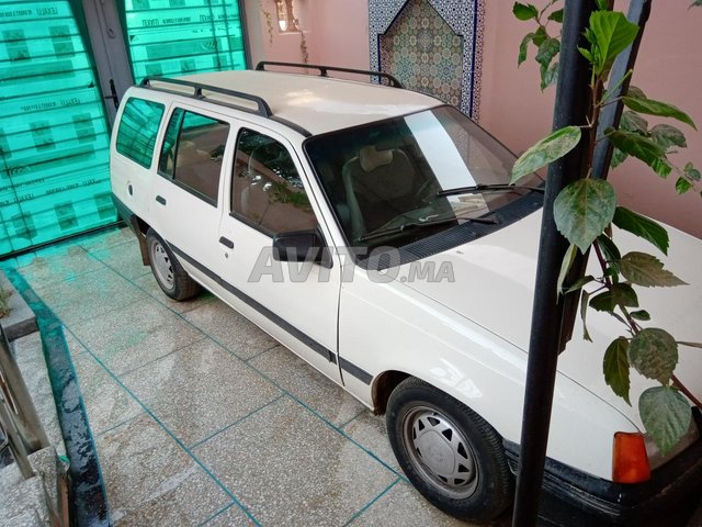 Voiture Opel Kadett 1995 à safi Diesel - 7 chevaux