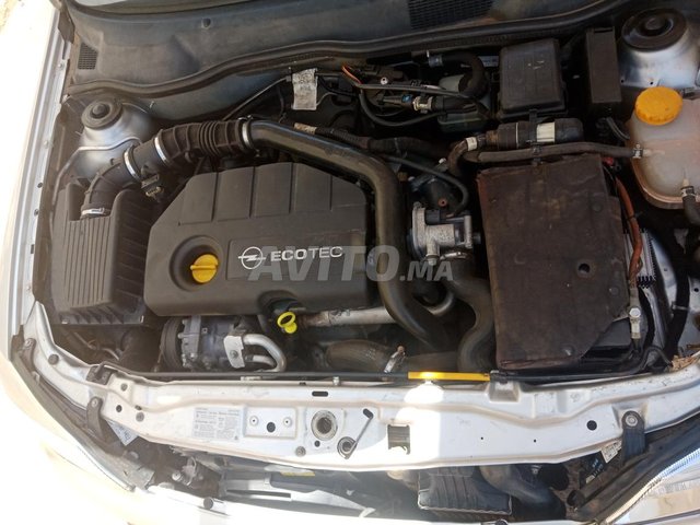 Voiture Opel Astra 2008 à safi Diesel - 7 chevaux
