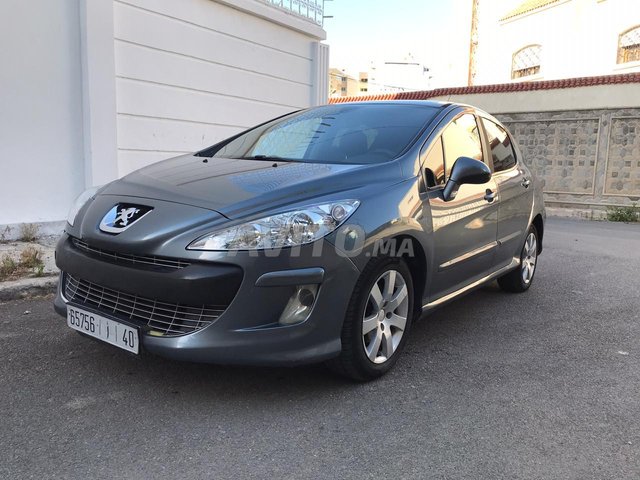 Voiture Peugeot 308 2008 à tanger Diesel