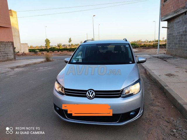Voiture Volkswagen Touran 2011 à el-kelâa-des-sraghna Diesel - 6 chevaux