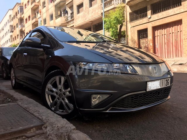 Voiture Honda Civic 2011 à casablanca Essence - 9 chevaux