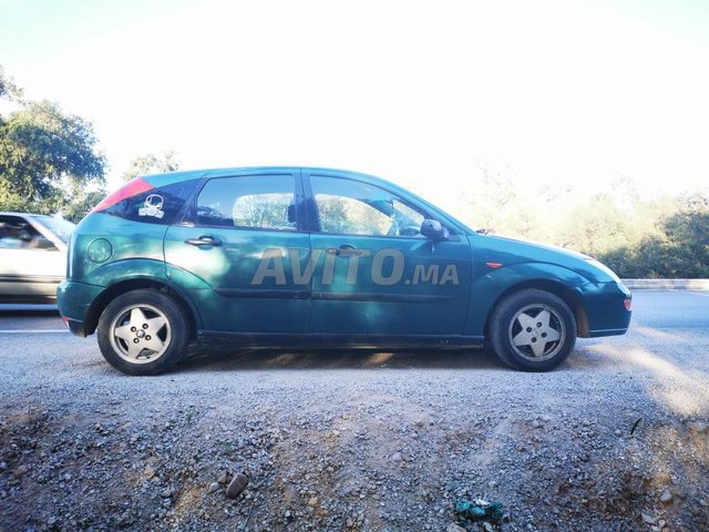 Voiture Ford Focus 2002 à larache Essence - 9 chevaux