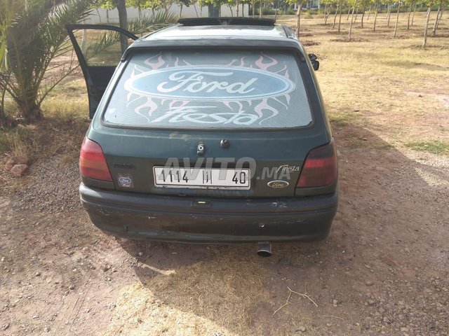 Voiture Ford Fiesta 1994 à fès Diesel - 6 chevaux
