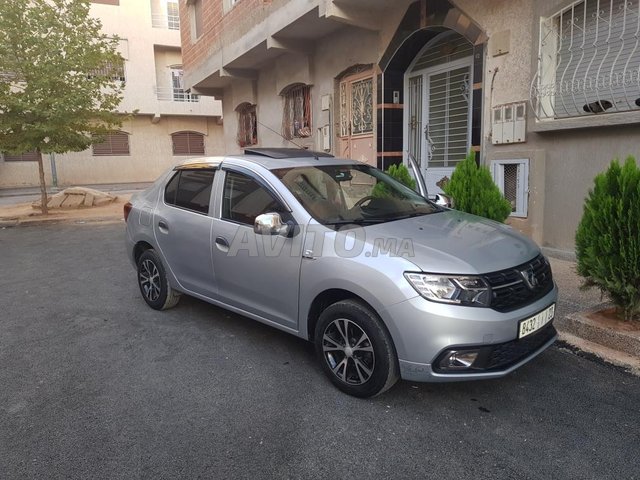 Voiture Dacia Logan 2019 à azrou Diesel - 4 chevaux