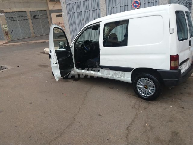Voiture Peugeot Partner 2005 à casablanca Diesel - 7 chevaux