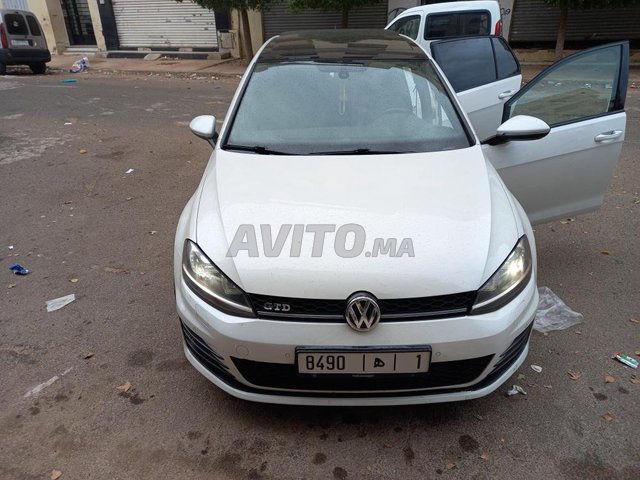 Voiture Volkswagen Golf 7 2014 à casablanca Diesel - 8 chevaux