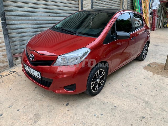 Voiture Toyota Yaris 2013 à tétouan Essence - 4 chevaux