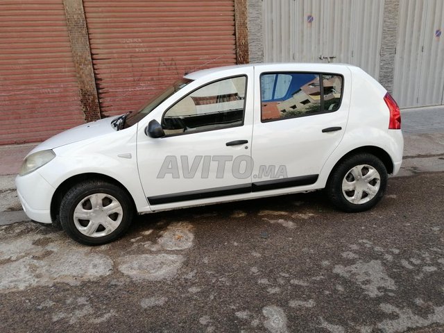 Voiture Dacia Sandero 2012 à casablanca Essence - 8 chevaux