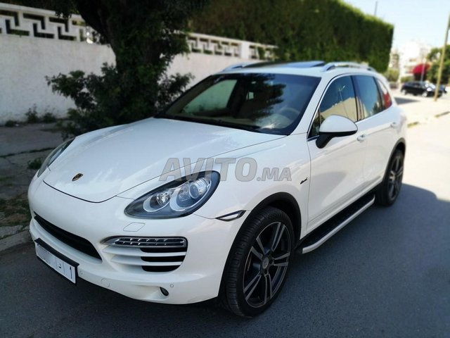 Voiture Porsche Cayenne 2010 à kénitra Diesel - 12 chevaux
