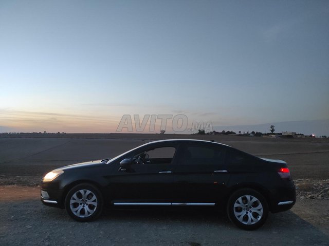 Voiture Citroen C5 2009 à khouribga Diesel - 8 chevaux