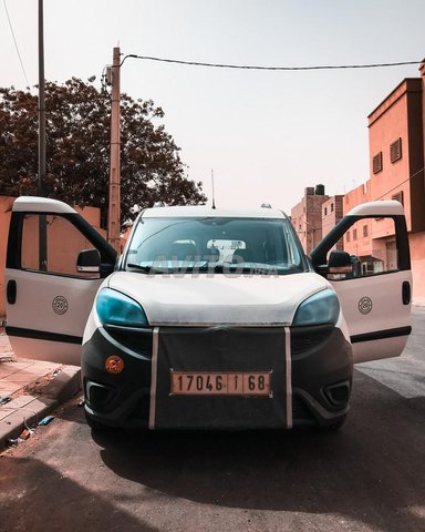 Voiture Fiat Doblo 2015 à laâyoune Diesel - 6 chevaux