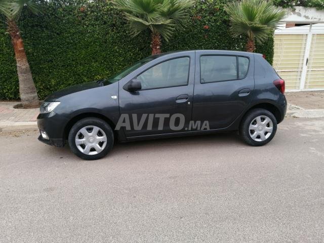 Voiture Dacia Sandero 2018 à casablanca Essence - 7 chevaux
