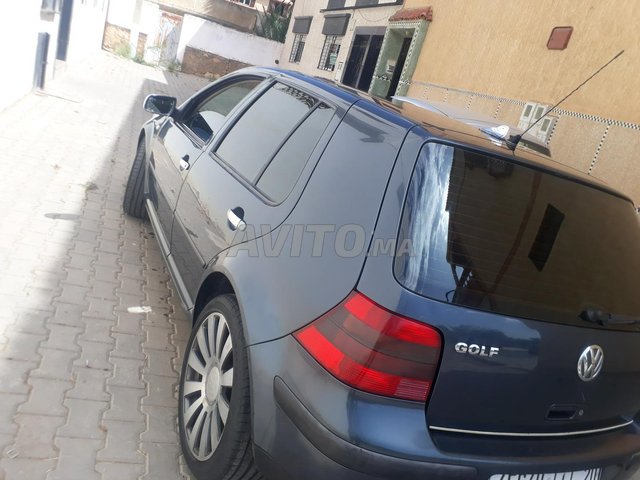 Voiture Volkswagen Golf 4 2002 à sidi-bennour Diesel - 8 chevaux