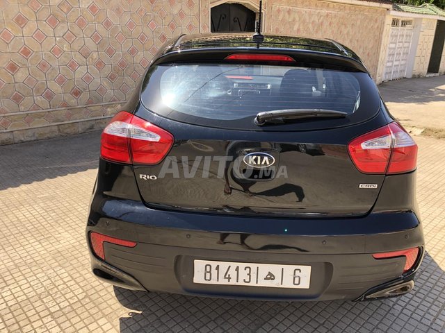 Voiture Kia Rio 2016 à rabat Diesel - 6 chevaux