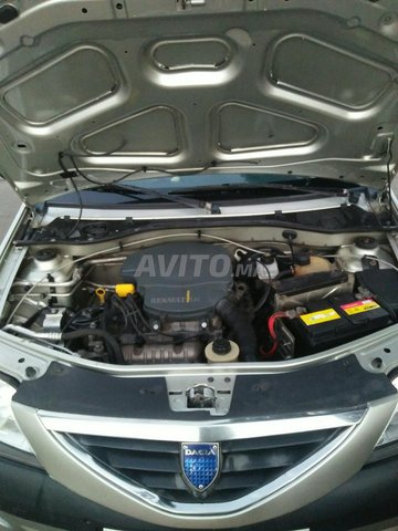 Voiture Dacia Logan 2005 à salé Essence - 8 chevaux