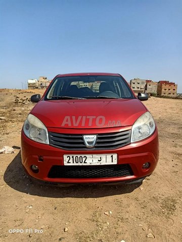 Voiture Dacia Sandero 2010 à salé Diesel - 6 chevaux