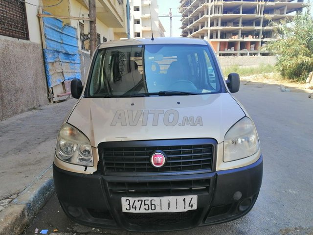 Voiture Fiat Doblo 2014 à casablanca Diesel - 5 chevaux