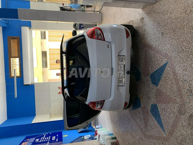 Voiture Renault Clio 2012 à tanger Diesel - 6 chevaux