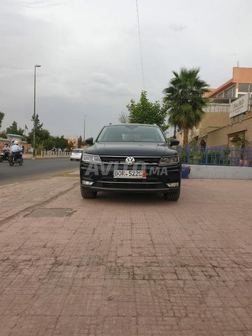 Voiture Volkswagen Tiguan 2017 à marrakech Diesel - 8 chevaux
