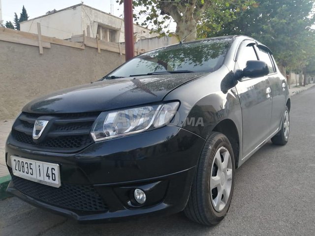 Voiture Dacia Sandero 2014 à taza Diesel - 6 chevaux