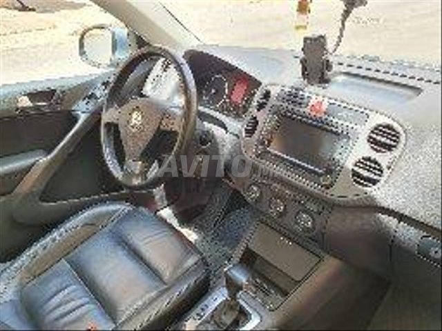 Voiture Volkswagen Tiguan 2009 à khénifra Diesel - 8 chevaux
