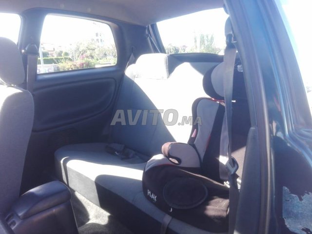 Voiture Suzuki Baleno 1996 à nador Essence - 7 chevaux
