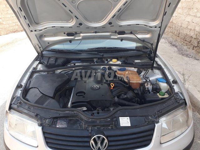 Voiture Volkswagen Passat 1999 à taourirt Essence - 9 chevaux