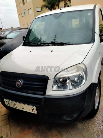 Voiture Fiat Doblo 2017 à mohammedia Diesel - 5 chevaux
