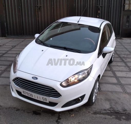 Voiture Ford Fiesta 2017 à rabat Diesel - 6 chevaux