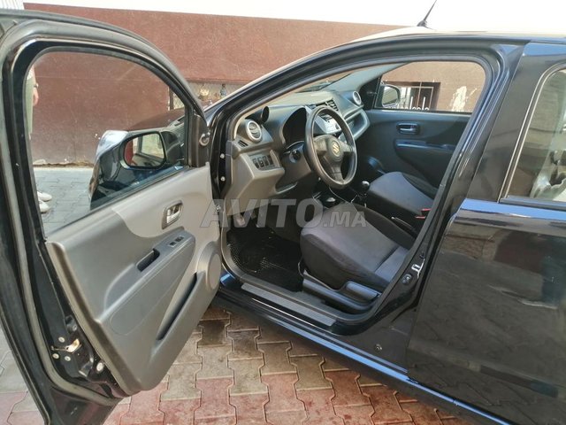 Voiture Suzuki Celerio 2002 à ouazzane Essence - 6 chevaux