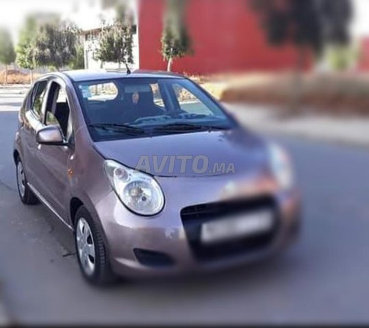 Voiture Suzuki Celerio 2014 à kénitra Essence - 5 chevaux