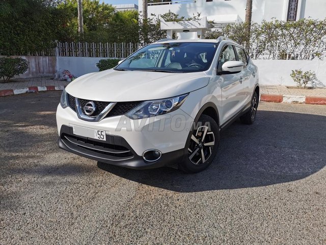 Voiture Nissan Qashqai 2016 à el-jadida Diesel - 6 chevaux