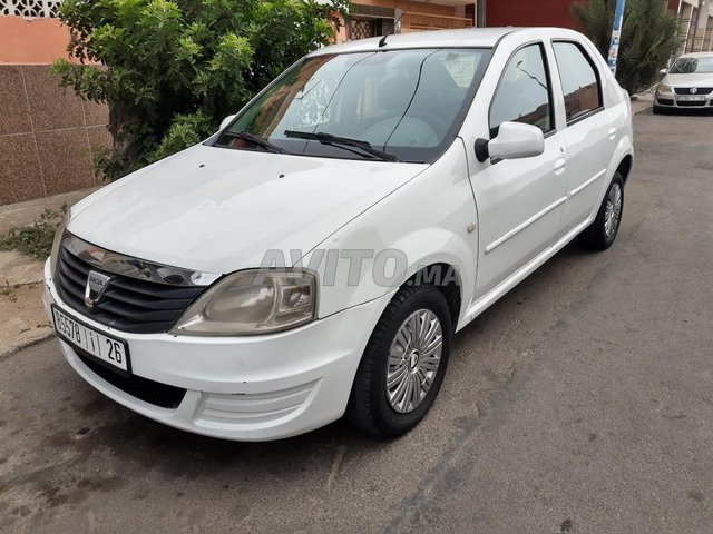 Voiture Dacia Logan 2011 à casablanca Diesel - 6 chevaux