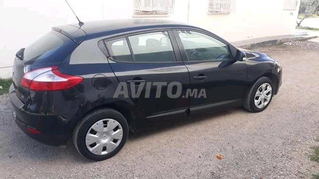 Voiture Renault Megane 2010 à azrou Diesel - 6 chevaux