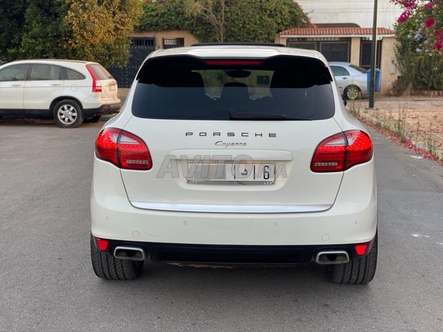 Voiture Porsche Cayenne 2010 à rabat Diesel