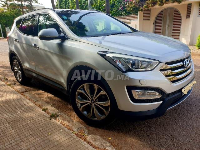 Voiture Hyundai Santa fe 2015 à casablanca Diesel - 9 chevaux