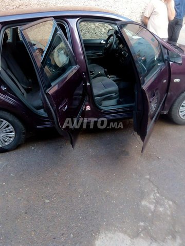 Voiture Volkswagen Polo 2002 à marrakech Essence - 8 chevaux
