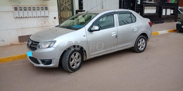 Voiture Dacia Logan 2014 à casablanca Diesel - 7 chevaux