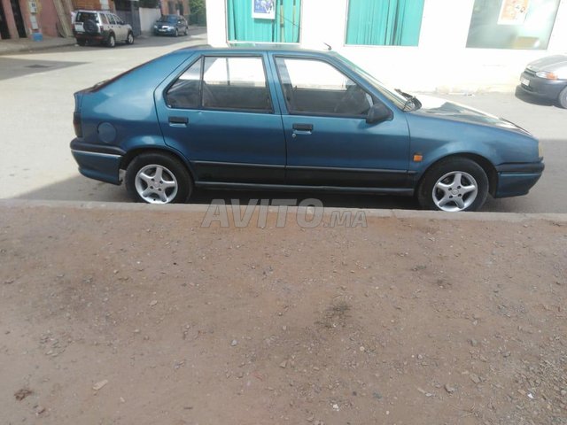Voiture Renault R19 1995 à mohammedia Diesel - 7 chevaux