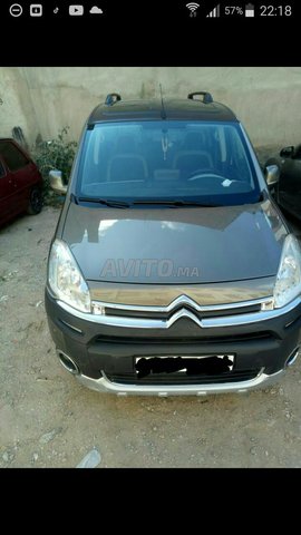 Voiture Citroen Berlingo 2014 à tanger Diesel - 6 chevaux