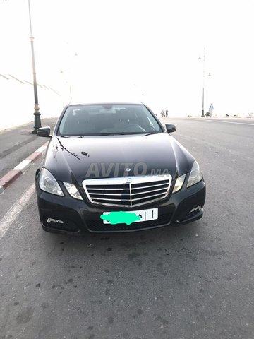 Voiture Mercedes benz Classe e 2010 à rabat Diesel - 9 chevaux